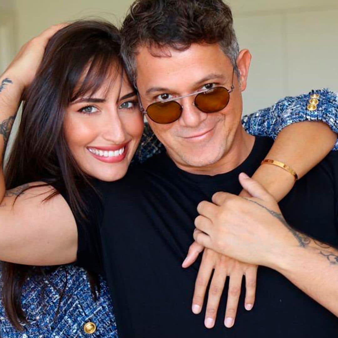 Descubre el tatuaje nunca visto de Alejandro Sanz: el rostro de una mujer en su pecho