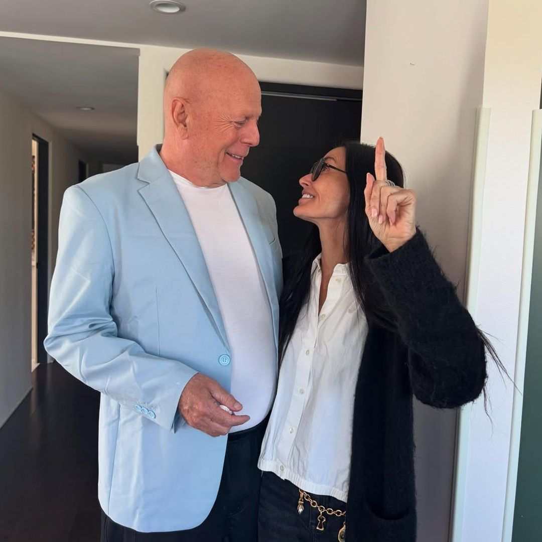 Con un baile junto a Demi Moore, Bruce Willis reaparece en su cumpleaños 70 