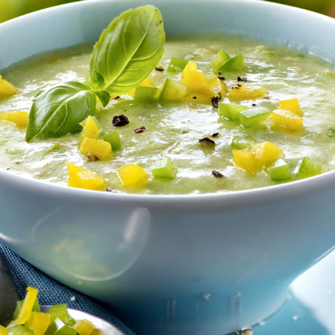 Sopa fría de tomates verdes