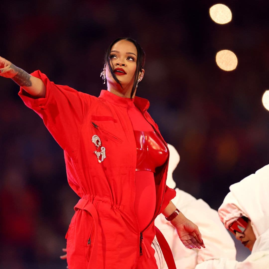 Rihanna anuncia su segundo embarazo en la Super Bowl