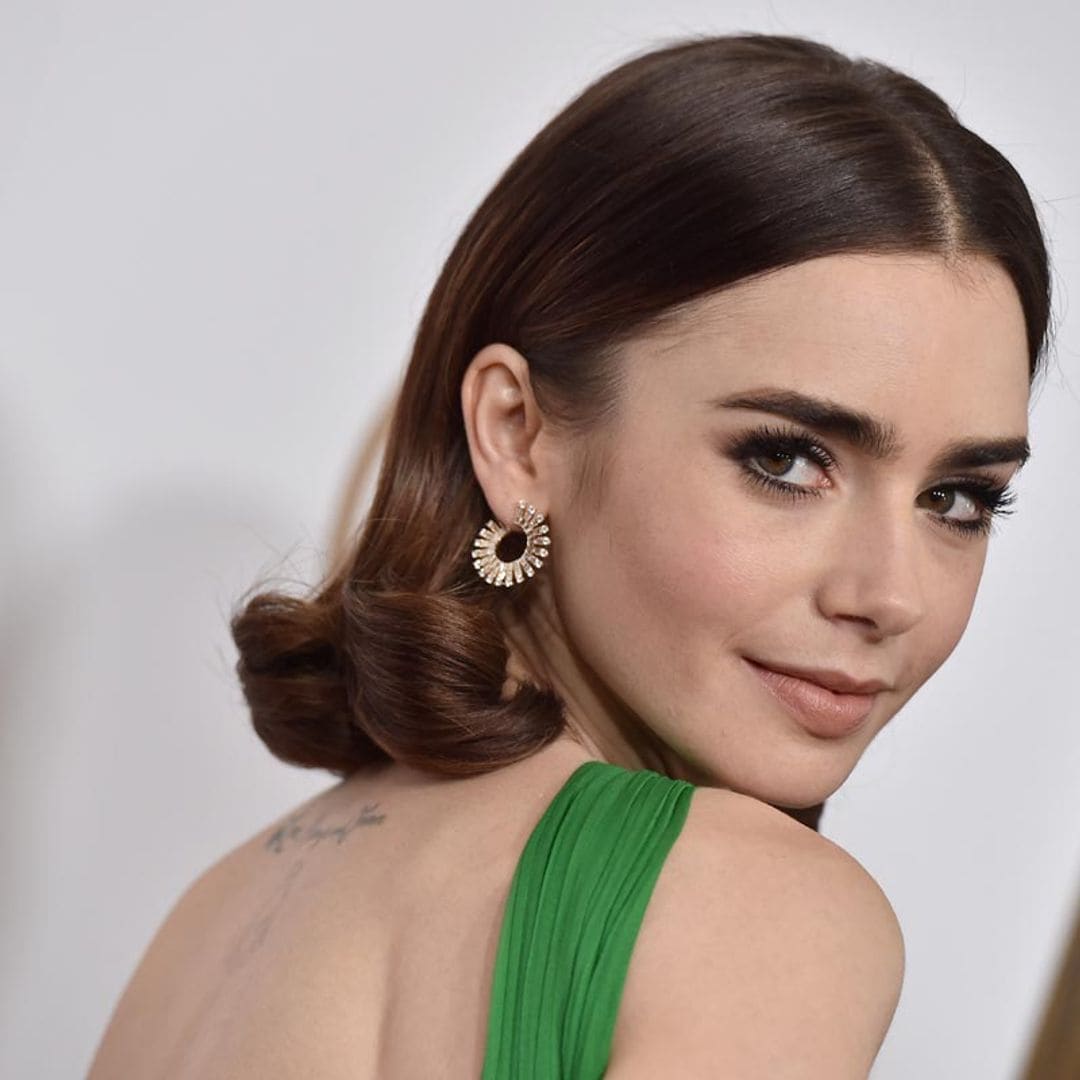 Lily Collins cambia de look y estrena el 'pixie' platino de sus sueños