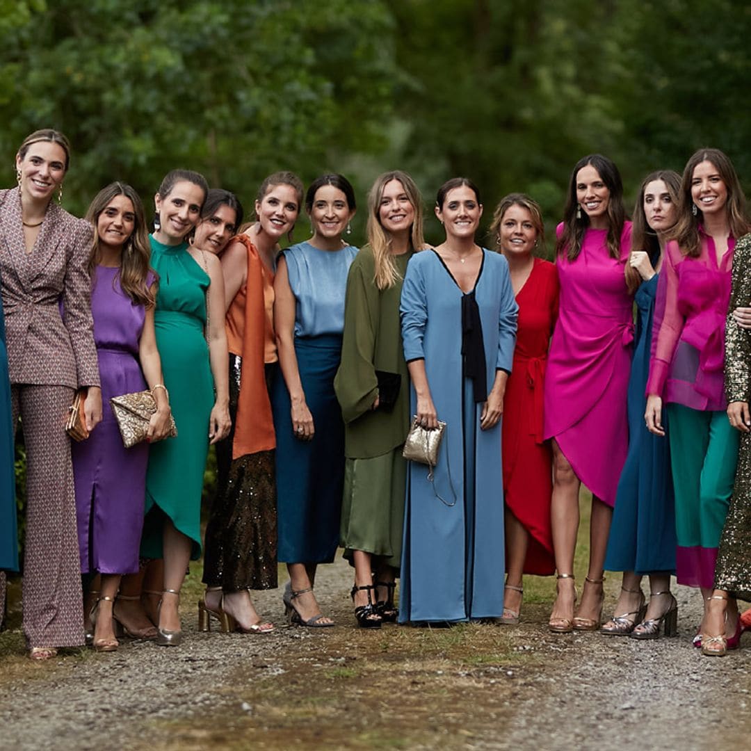 Los mejores looks de invitada vistos en la boda de Laura Corsini... ¡diseñados por la novia!