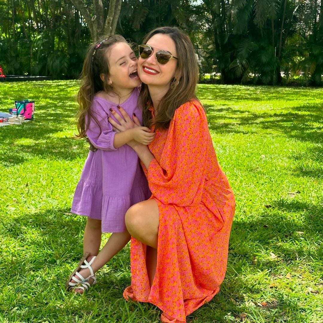 ¡Crece la familia! Michelle Galván y su hija, Megan, dan la bienvenida a una bebé muy especial