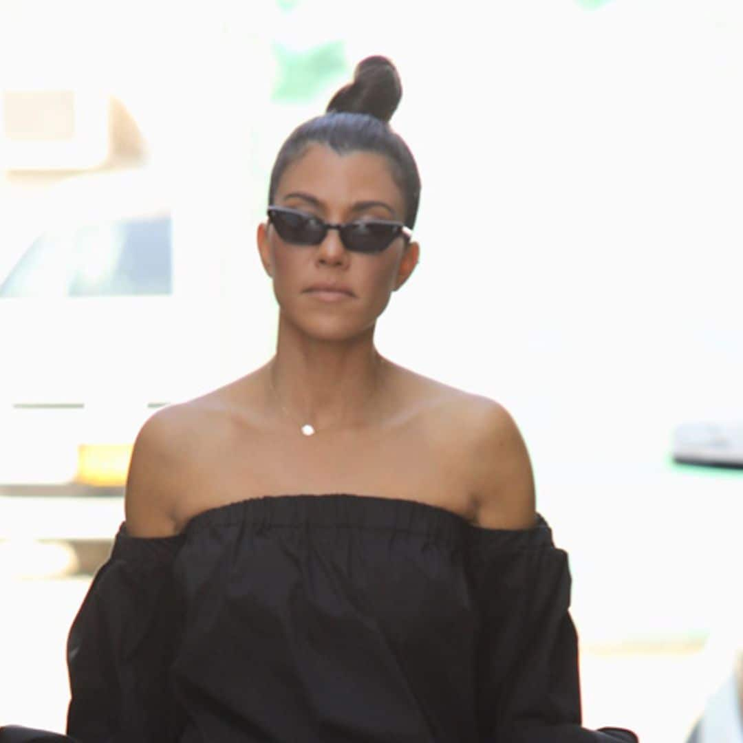 El último look de Kourtney Kardashian o el juego de las proporciones