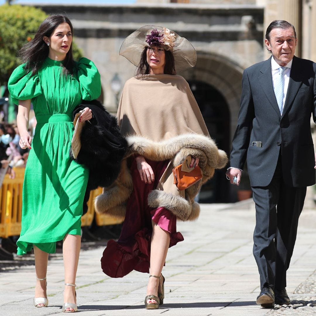 ¡El vestido verde más deseado! La curiosa coincidencia de dos invitadas con Victoria, hermana de Isabelle Junot