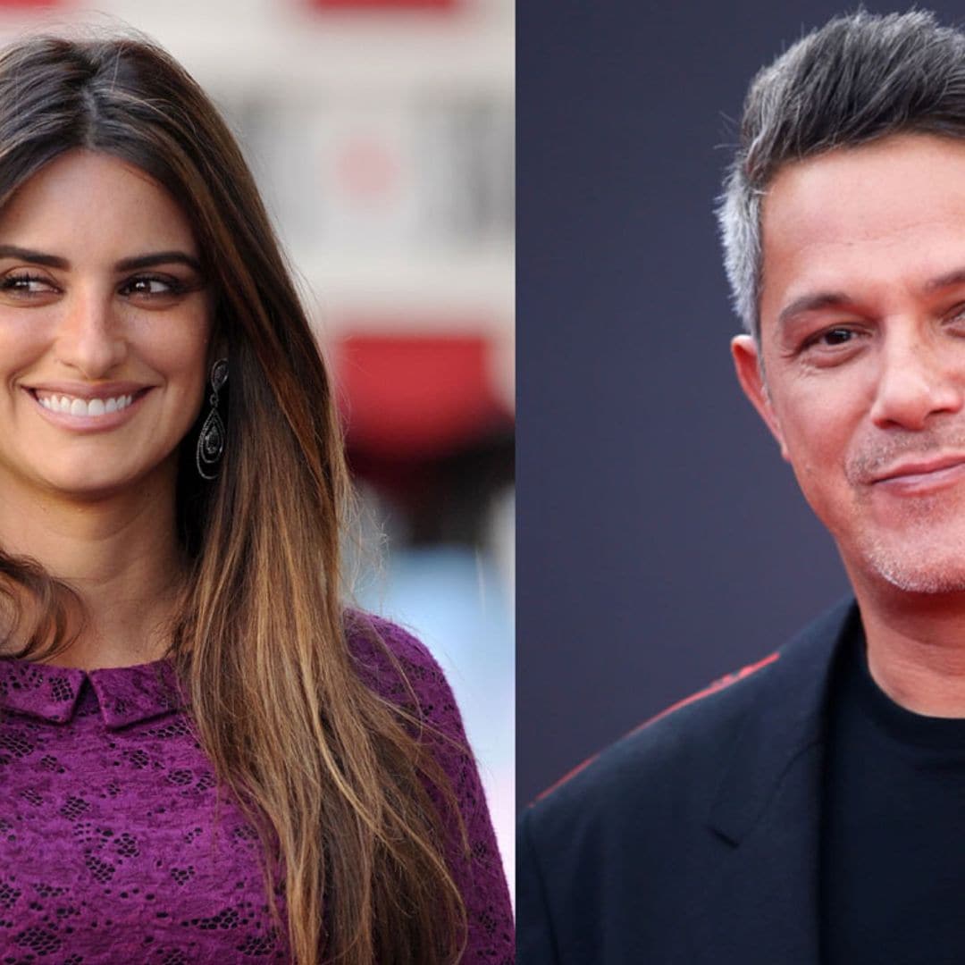 Alejandro Sanz comparte una foto con Penélope Cruz de 'cuando eran bebés' y causa furor entre las 'celebrities'