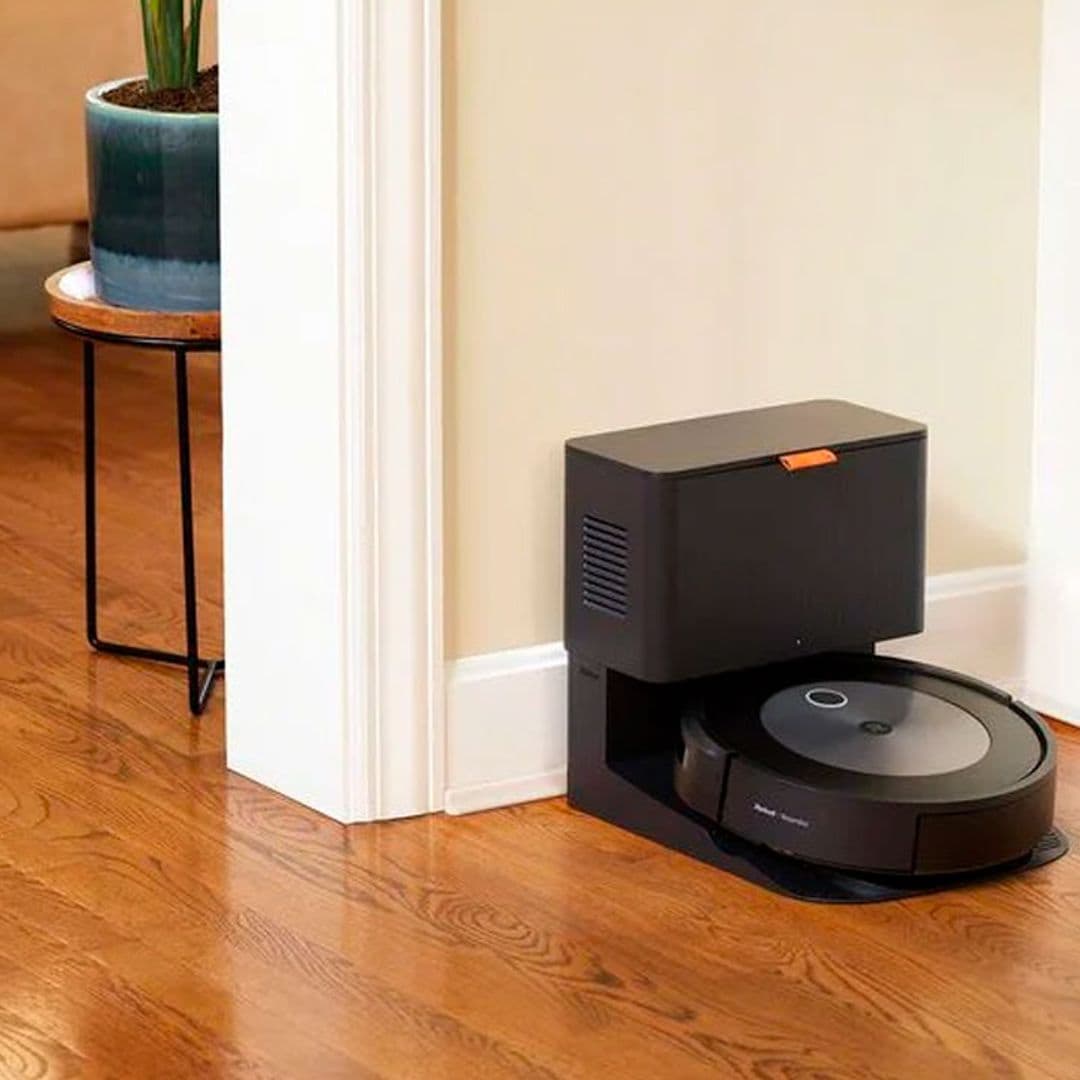 Descuento de 400€ en este Roomba que aspira, friega y se vacía solo