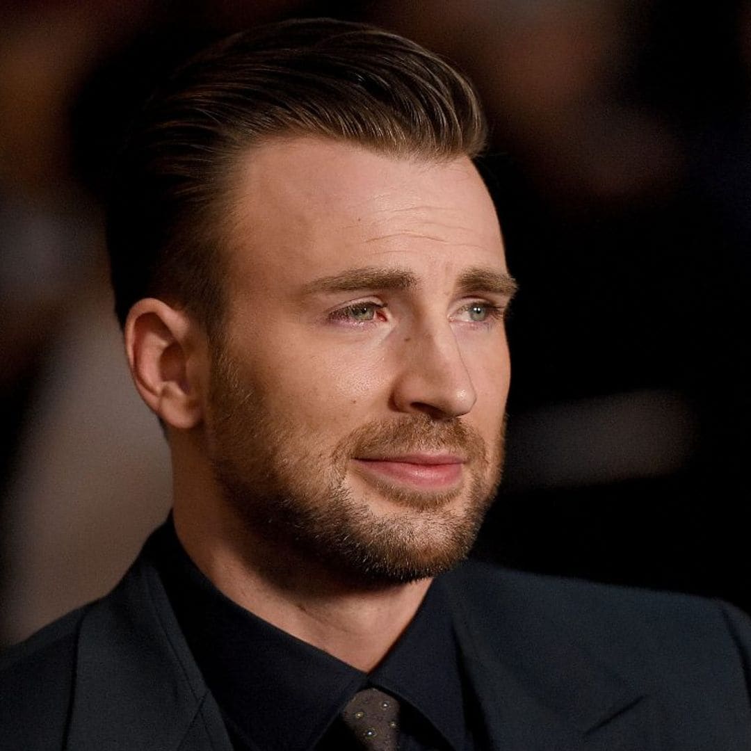 Lo que se sabe de la boda secreta de Chris Evans y Alba Baptista