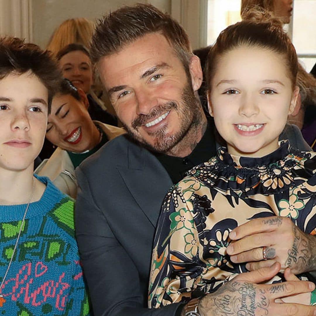 Harper Beckham, la otra gran protagonista en el desfile de Victoria