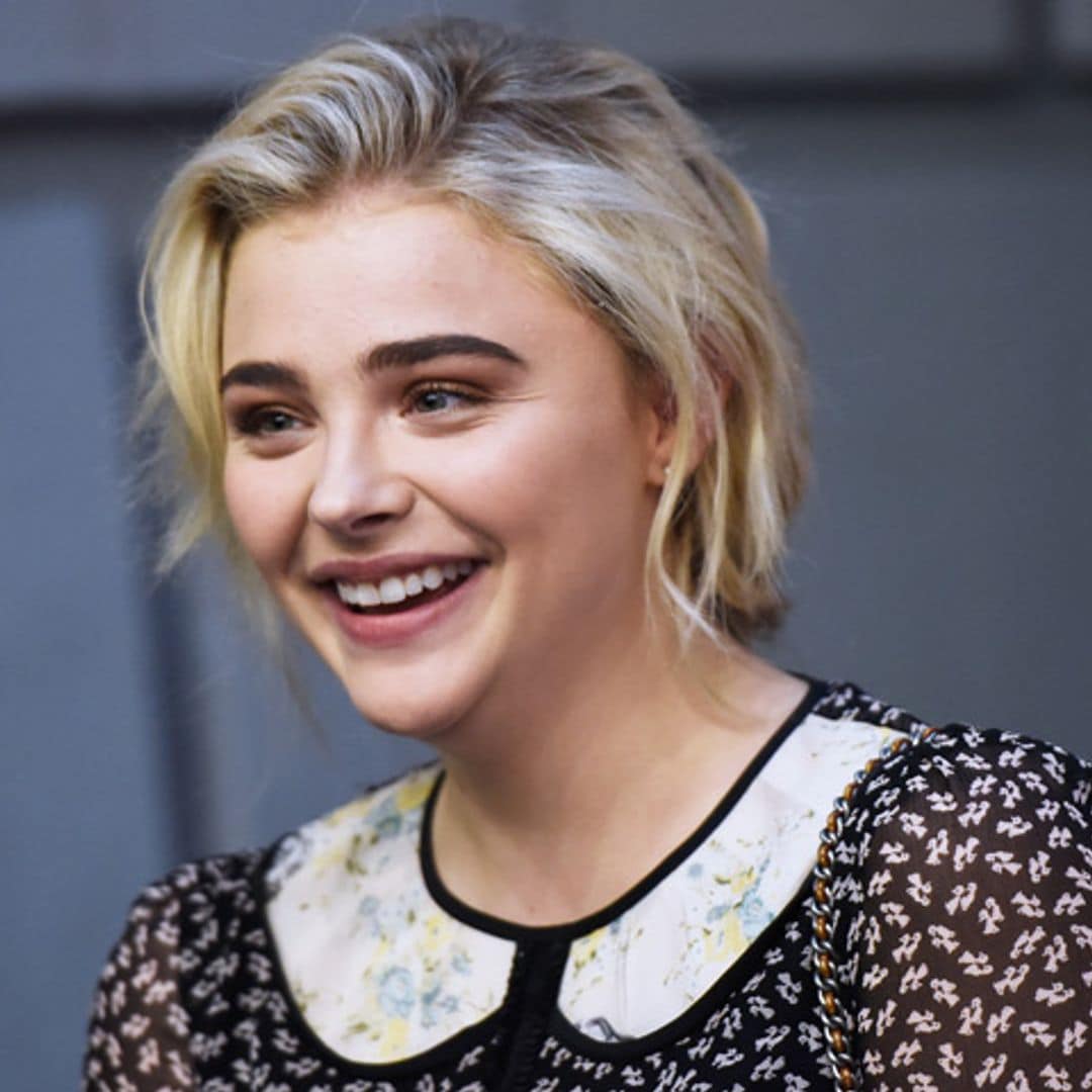 'Retro & Cool': Chloë Grace Moretz marca tendencia con un estilo de cine