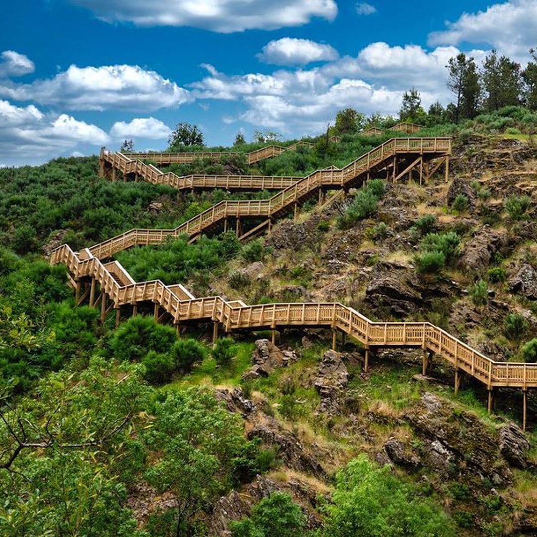 Pasarelas do Mondego, sierra da Estrada, Portugal