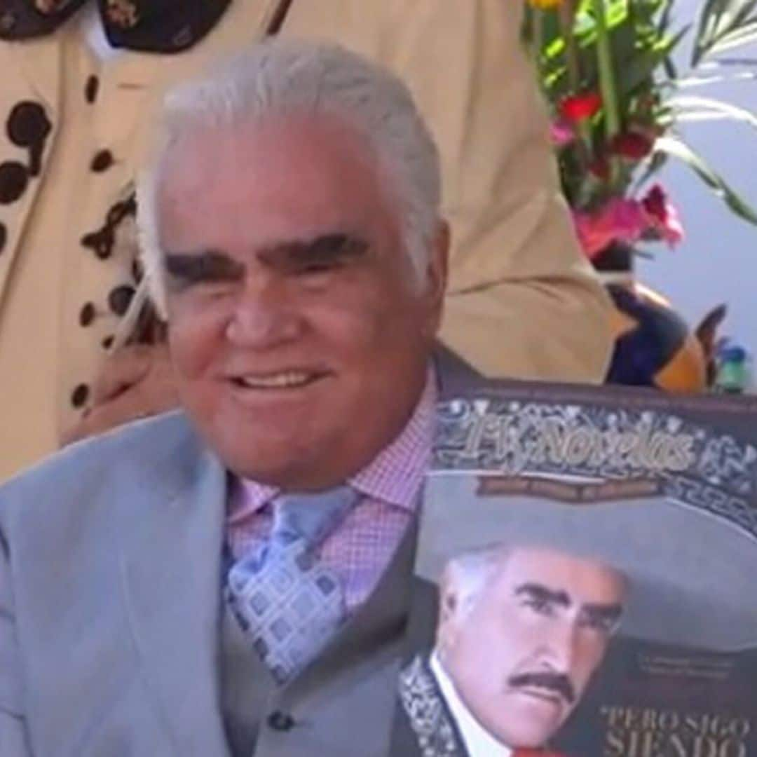 Vicente Fernández sale del hospital con un mensaje para sus fans: ‘Amigos, ya me encuentro bien’