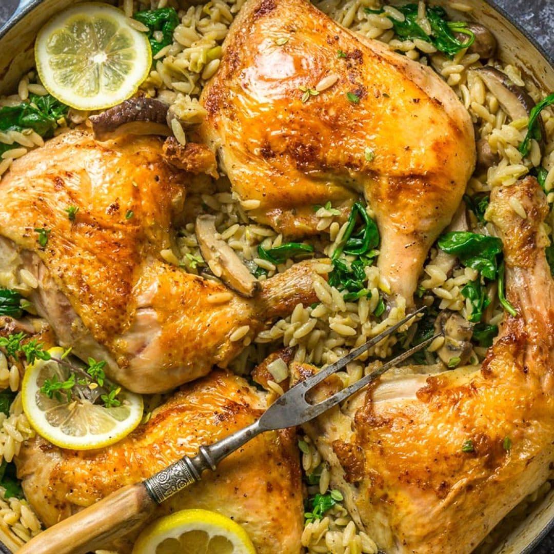 Pollo con arroz, limón y espinacas