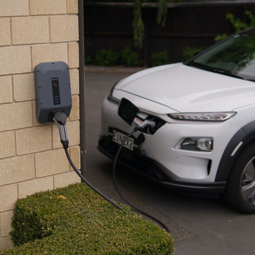 Te lo contamos todo sobre los puntos de carga de los vehículos eléctricos en casa