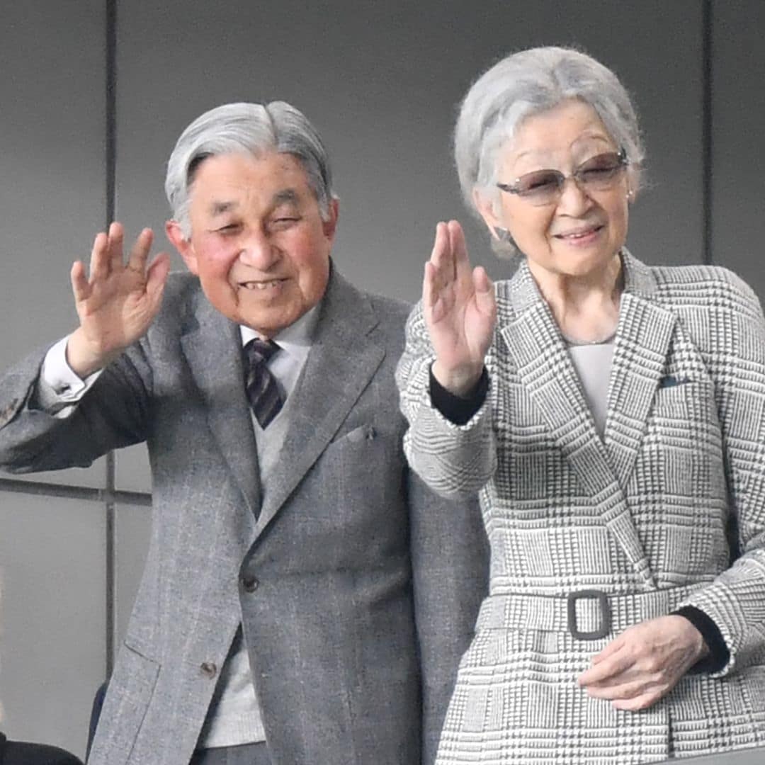 Michiko de Japón ya ha sido operada de su fractura en la pierna y estará hospitalizada durante dos semanas