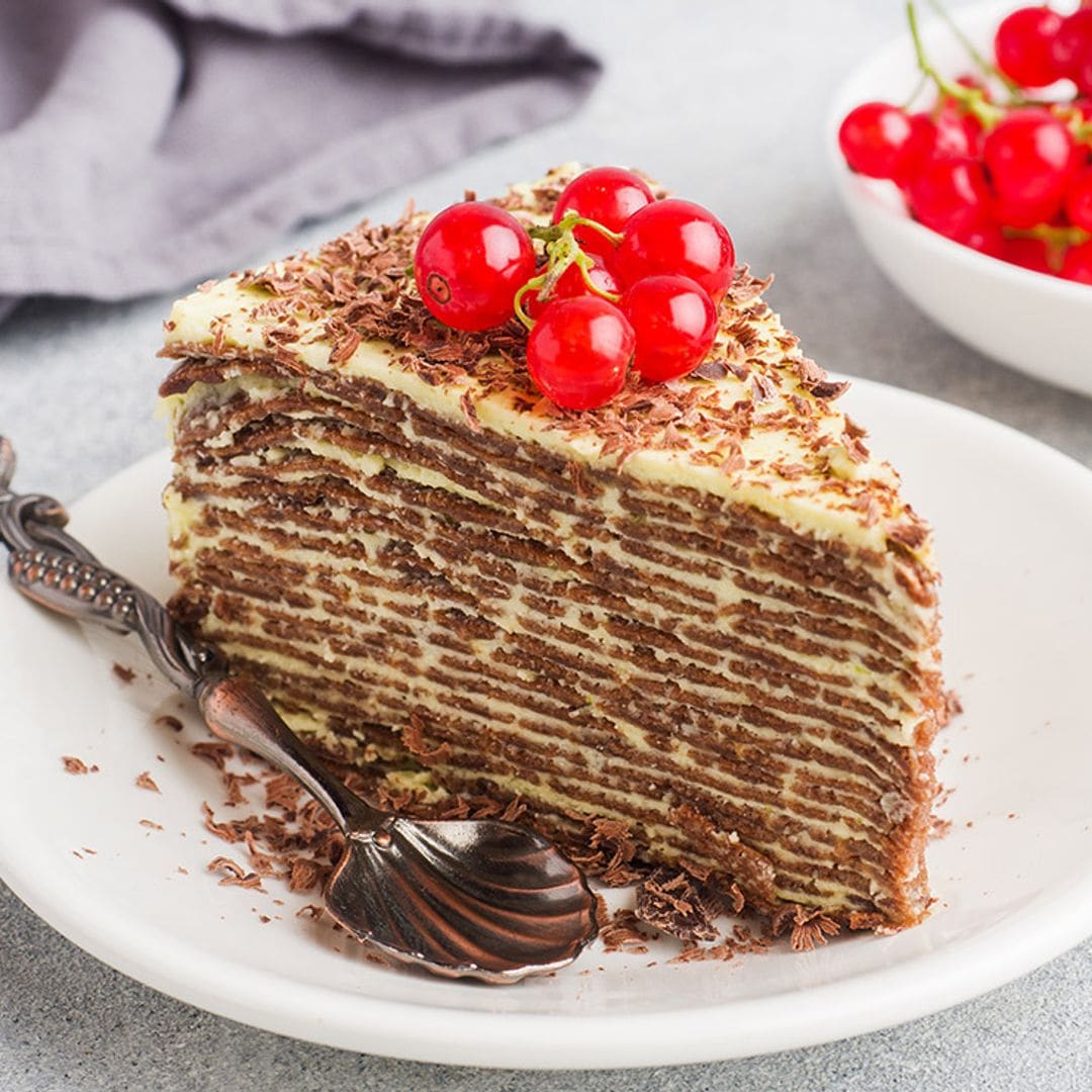 Tarta 'Mille crepes' de chocolate y crema de pistacho