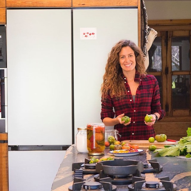 Laura Madrueño en su cocina.