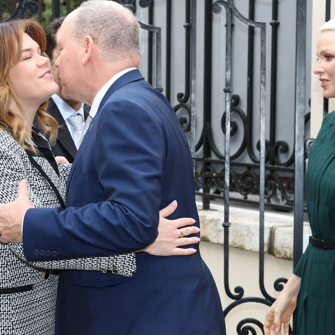 Camille Gottlieb impacta por el gran parecido físico a su madre en un acto junto a Alberto y Charlene de Mónaco