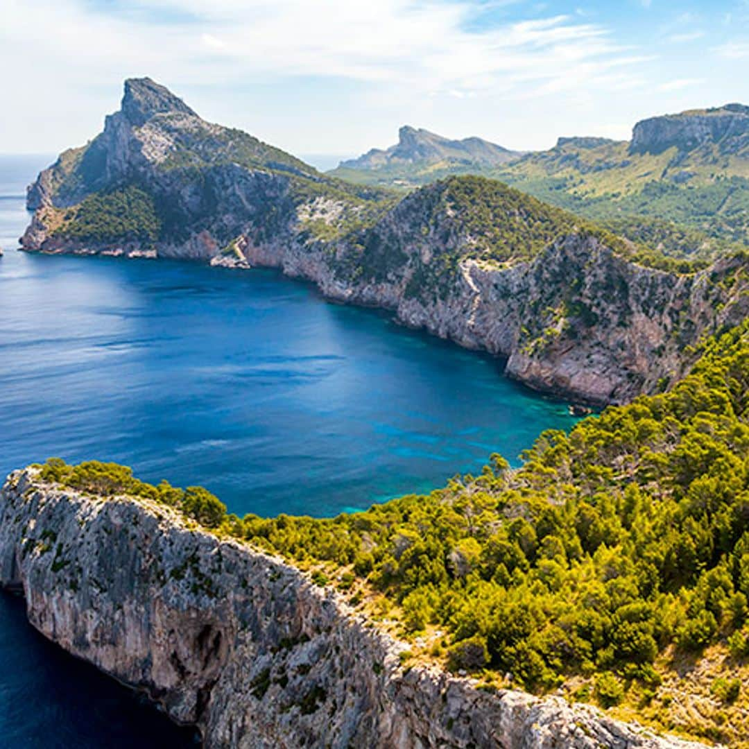 Mallorca, en 10 imprescindibles (empezando por una buena ensaimada) 