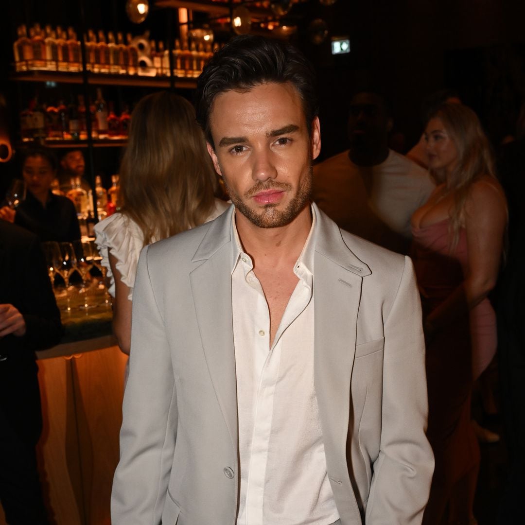 El amigo de Liam Payne, imputado tras la muerte del cantante, rompe su silencio