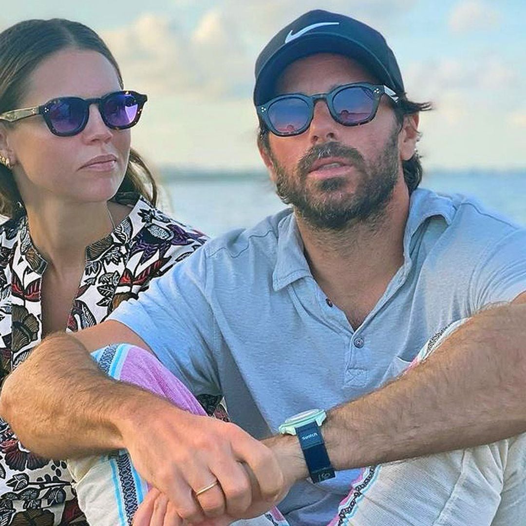 Isabelle Junot y Álvaro Falcó regresan al país en el que pasaron su primer verano como pareja