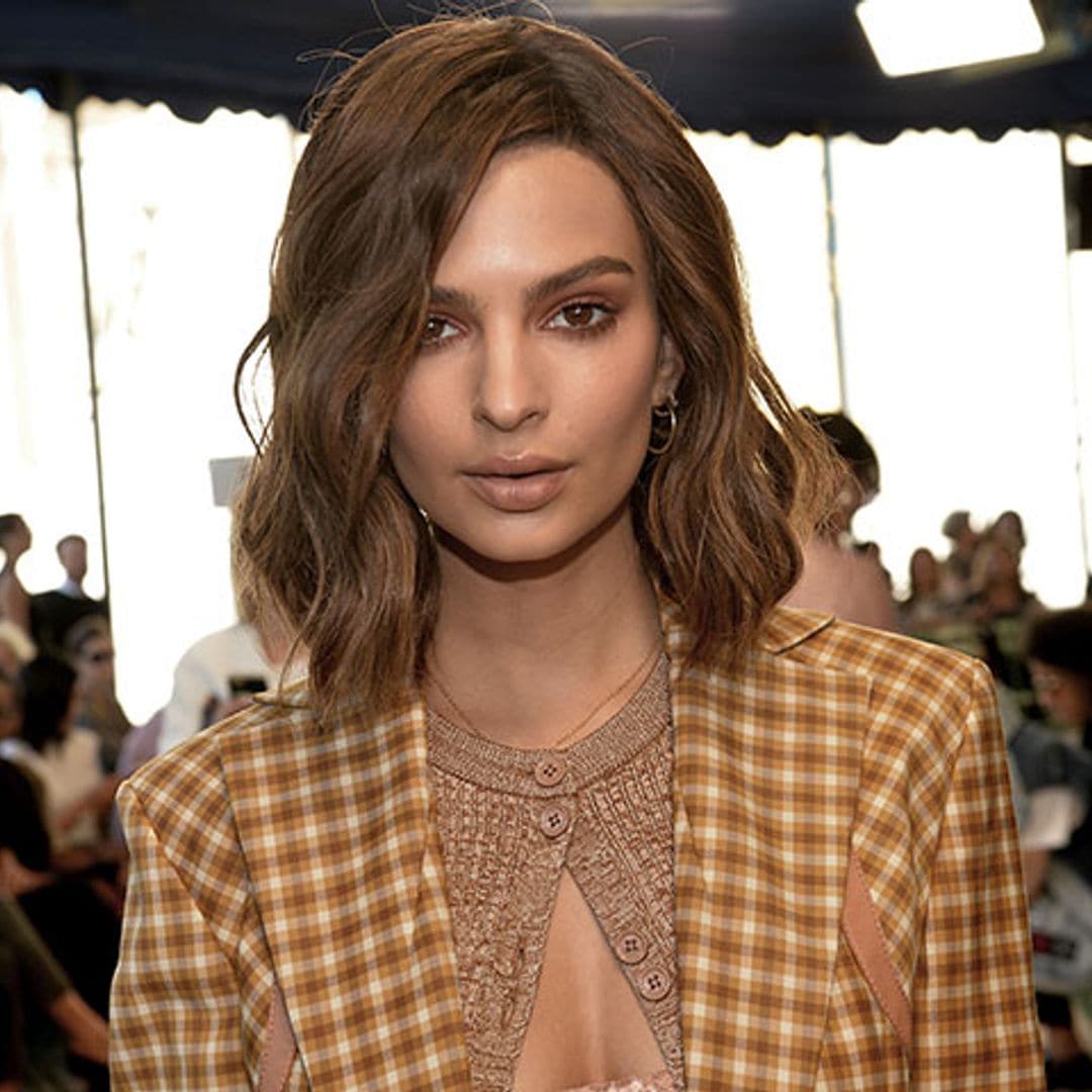 Emily Ratajkowski sorprende con un nuevo 'look'