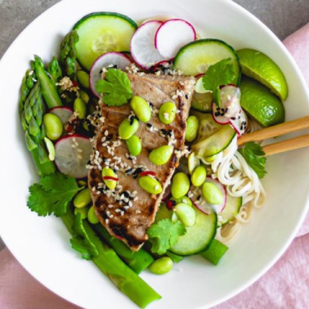 Ensalada oriental con atún