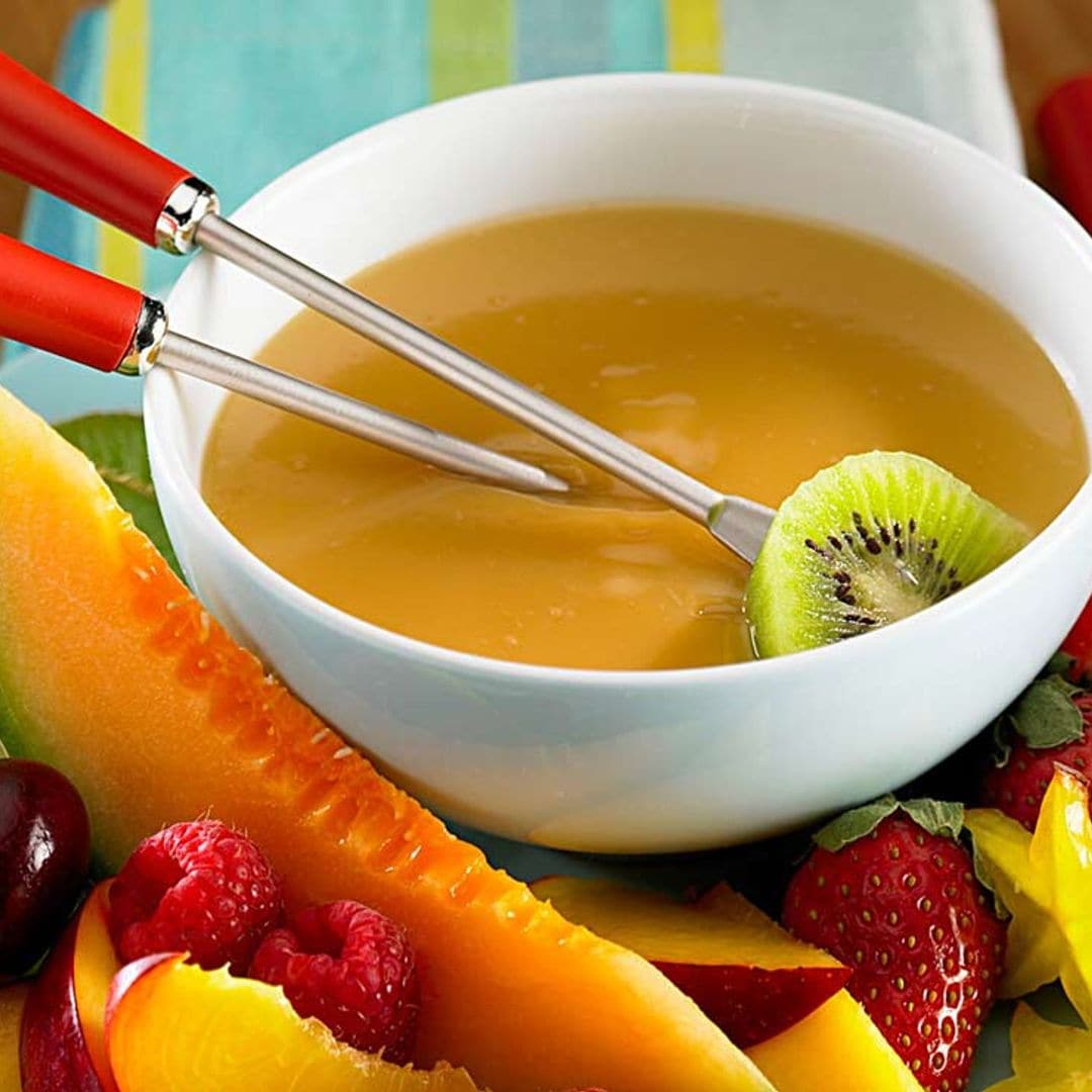 'Fondue' de frutas con salsa de caramelo salado