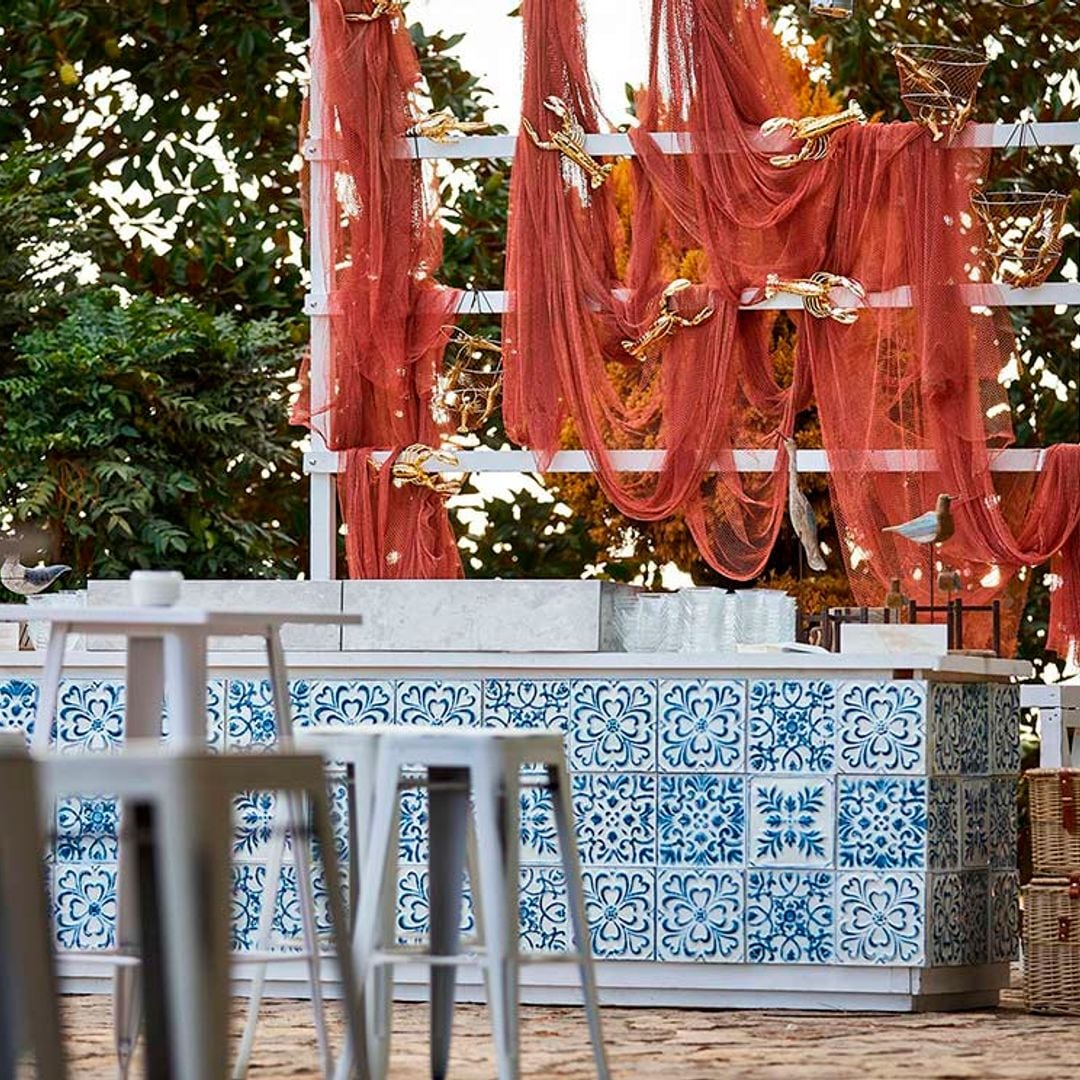 Decorar una boda prescindiendo de las flores es posible, te explicamos cómo hacerlo