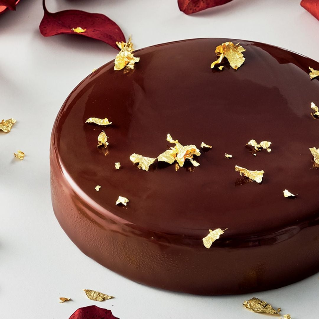 La tarta Sacher definitiva: aprende a hacerla paso a paso