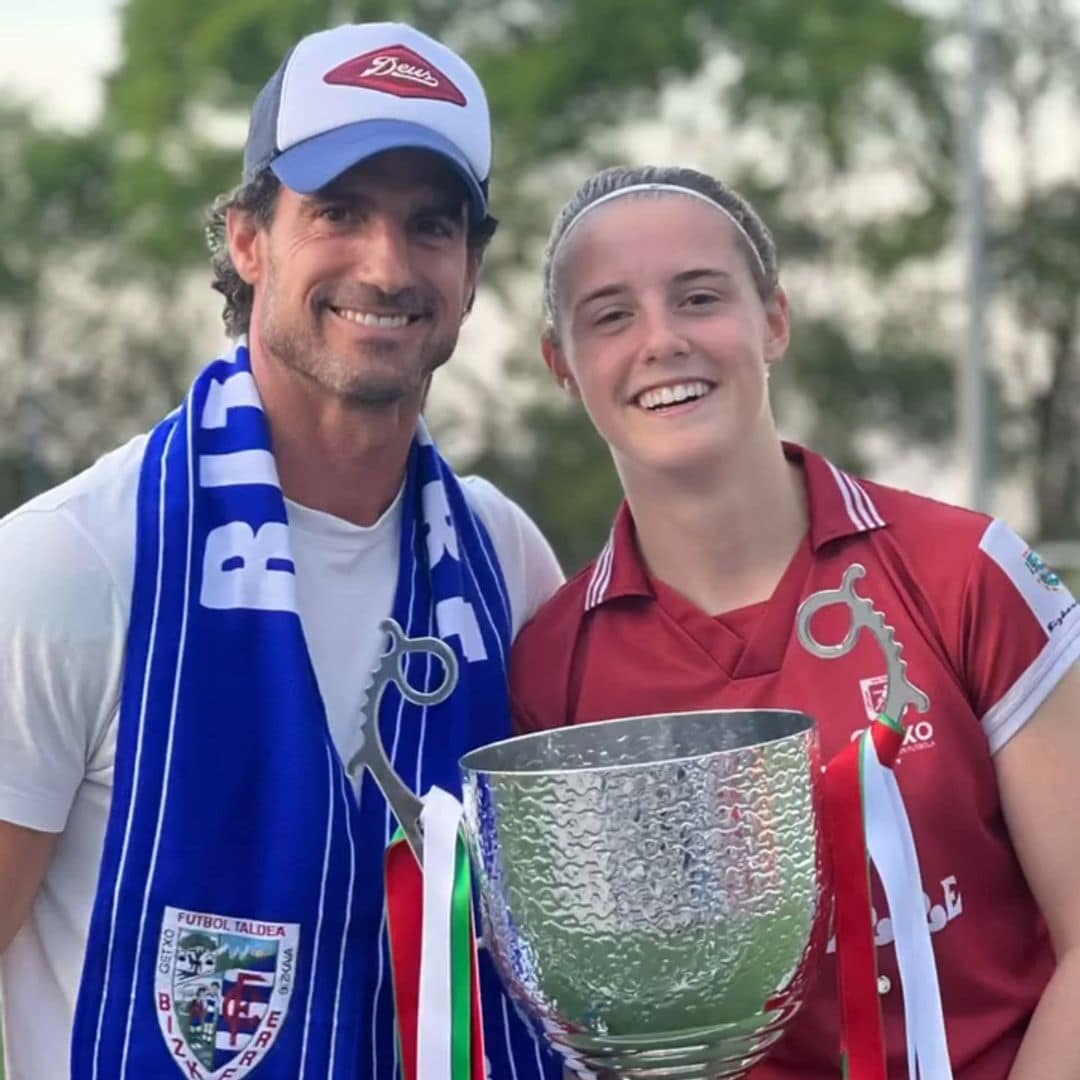 Aitor Ocio con su hija Naia