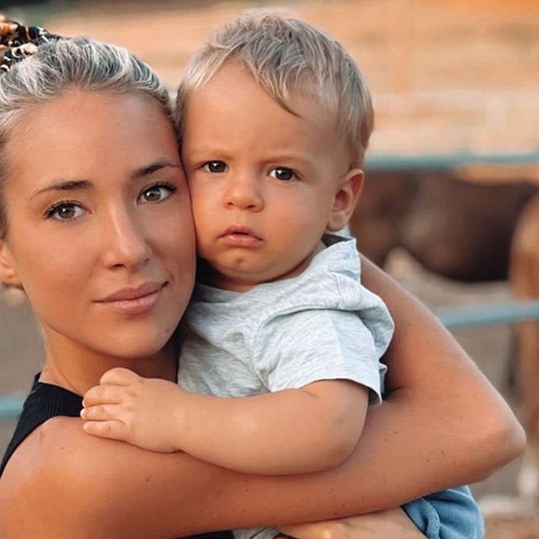 Alice Campello y sus divertidos intentos para que su hijo diga 'mamá', ¡no hay manera!