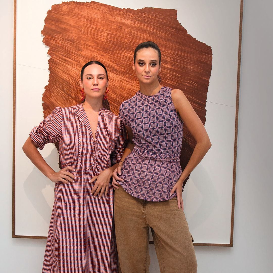 Victoria de Marichalar, las hermanas Pombo y María García de Jaime brindan por el verano en una noche de moda, sorpresas y arte