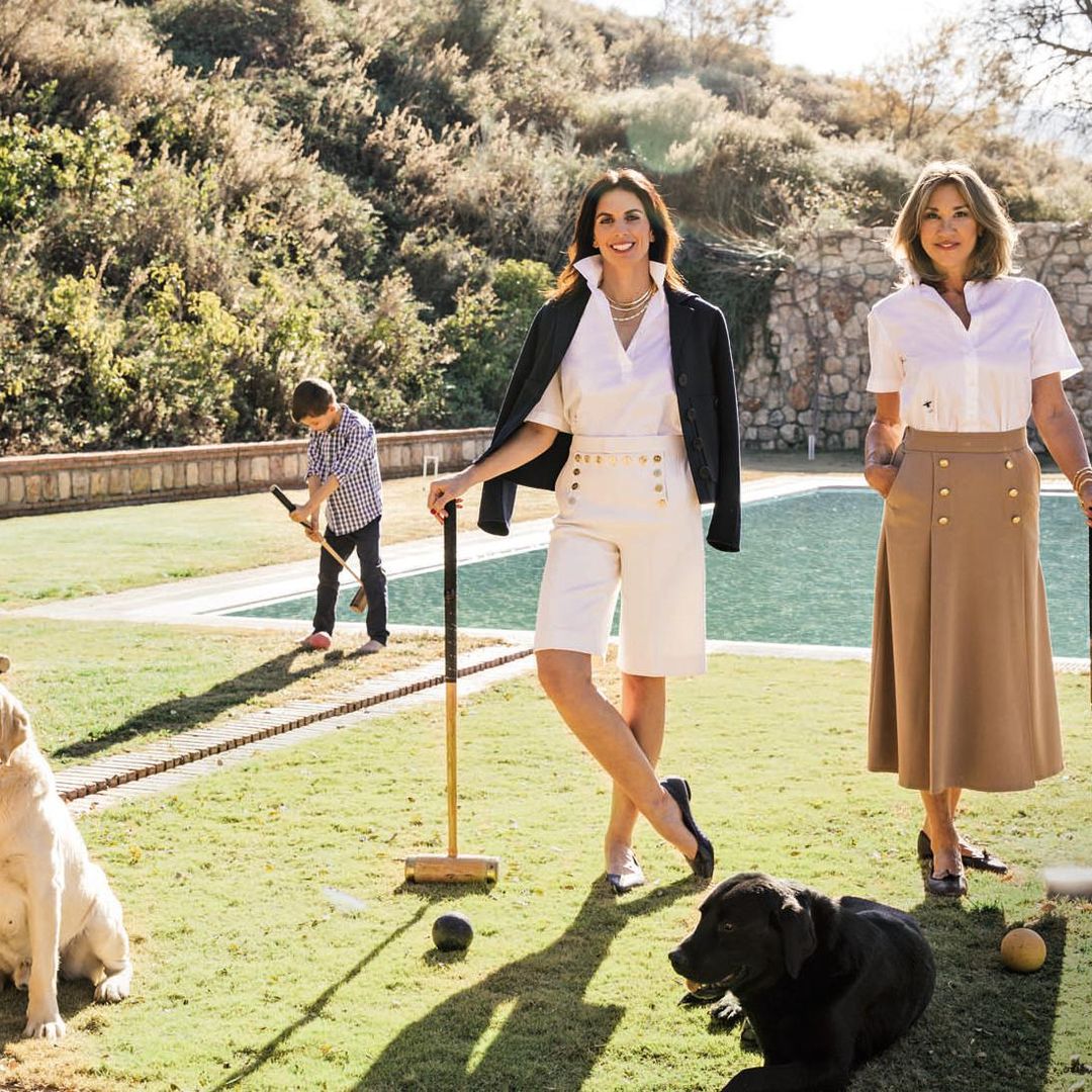 Paz González de Aguilar y Ana Sansó-Rubert, en su cortijo granadino lleno de arte (y estilo)