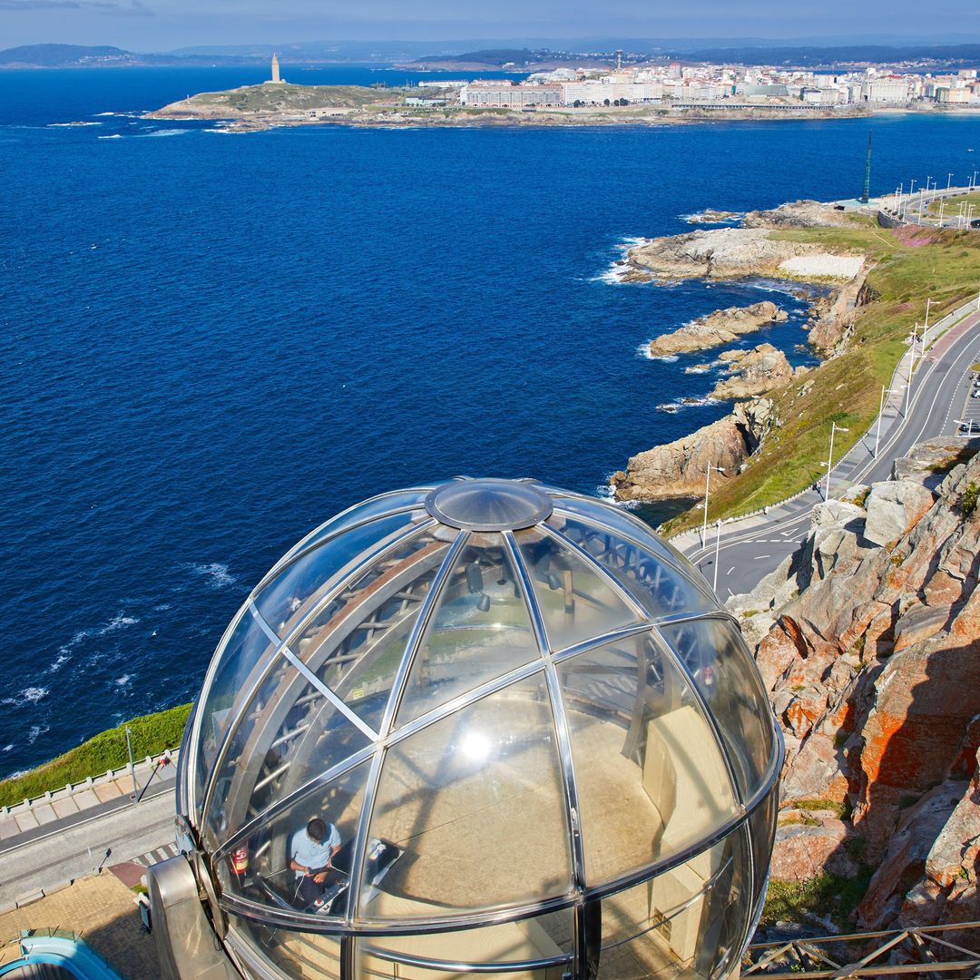 Ascensor al Monte de San Pedro, A Coruña, Galicia