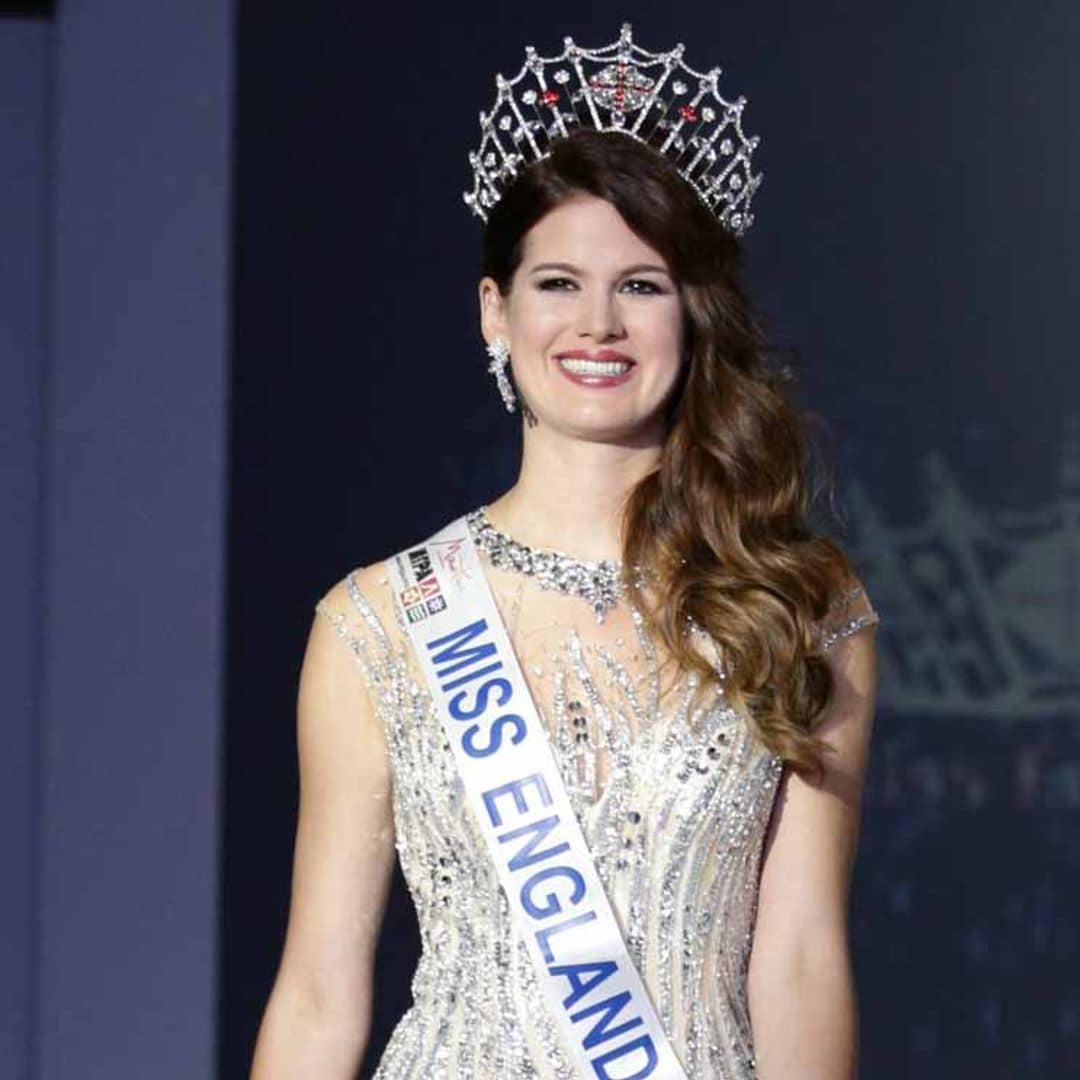 Carina Tyrrell, la Miss que ha cambiado la corona por luchar contra el coronavirus