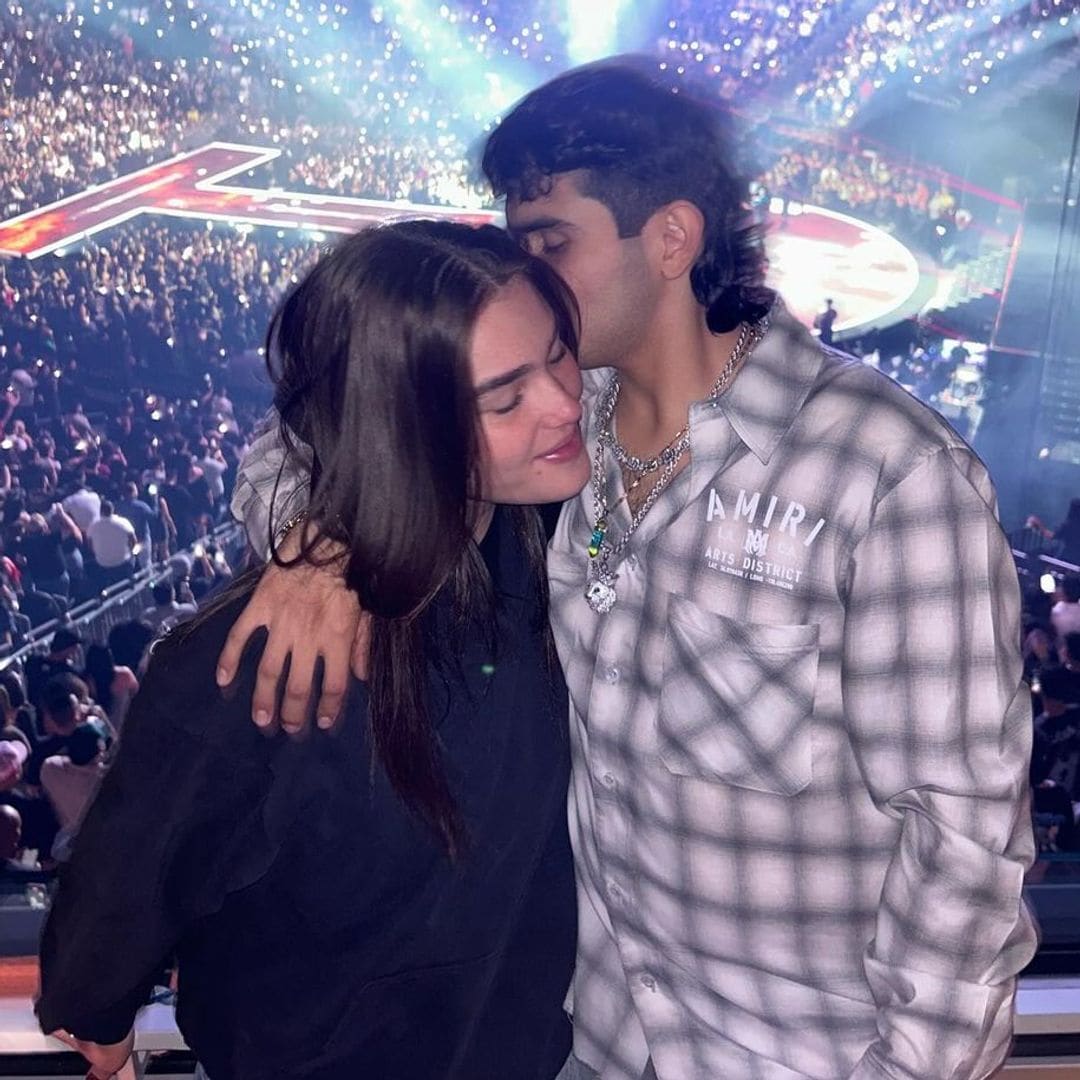 Desde Las Vegas, Emily, la hija del 'Canelo' Álvarez, se deja ver de lo más enamorada de su novio