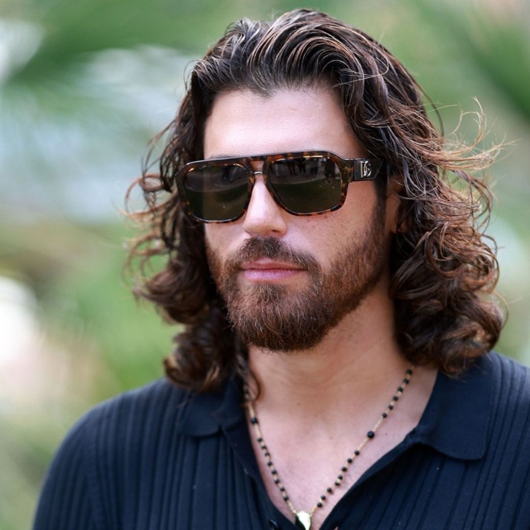 Can Yaman, muy afectado, rinde homenaje a su mayor fan española tras conocer que ha fallecido