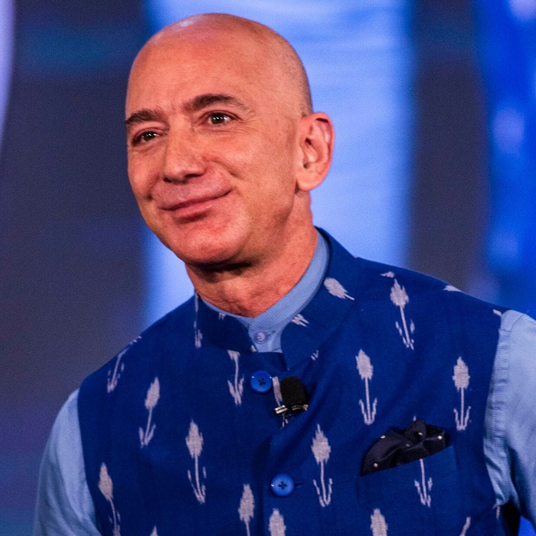 Jeff Bezos ya no es el hombre más rico del mundo: descubre quién ocupa su lugar