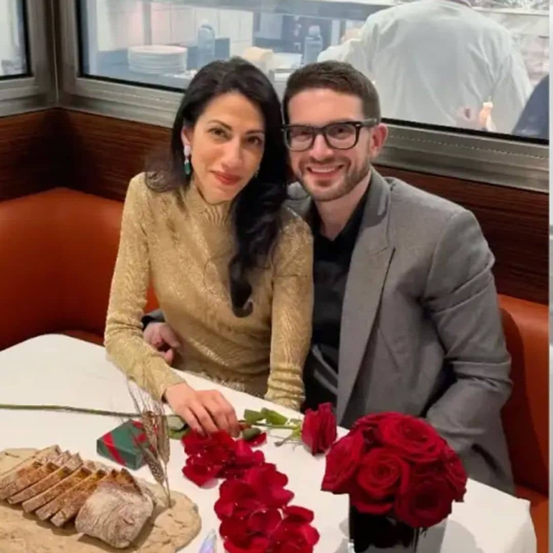 Comprometidos, millonarios y muy discretos: así son Alex Soros y Huma Abedin, la nueva pareja de la élite estadounidense