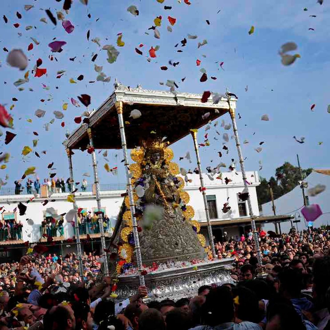 La fiesta de El Rocío se vive, se siente y, sobre todo, se canta