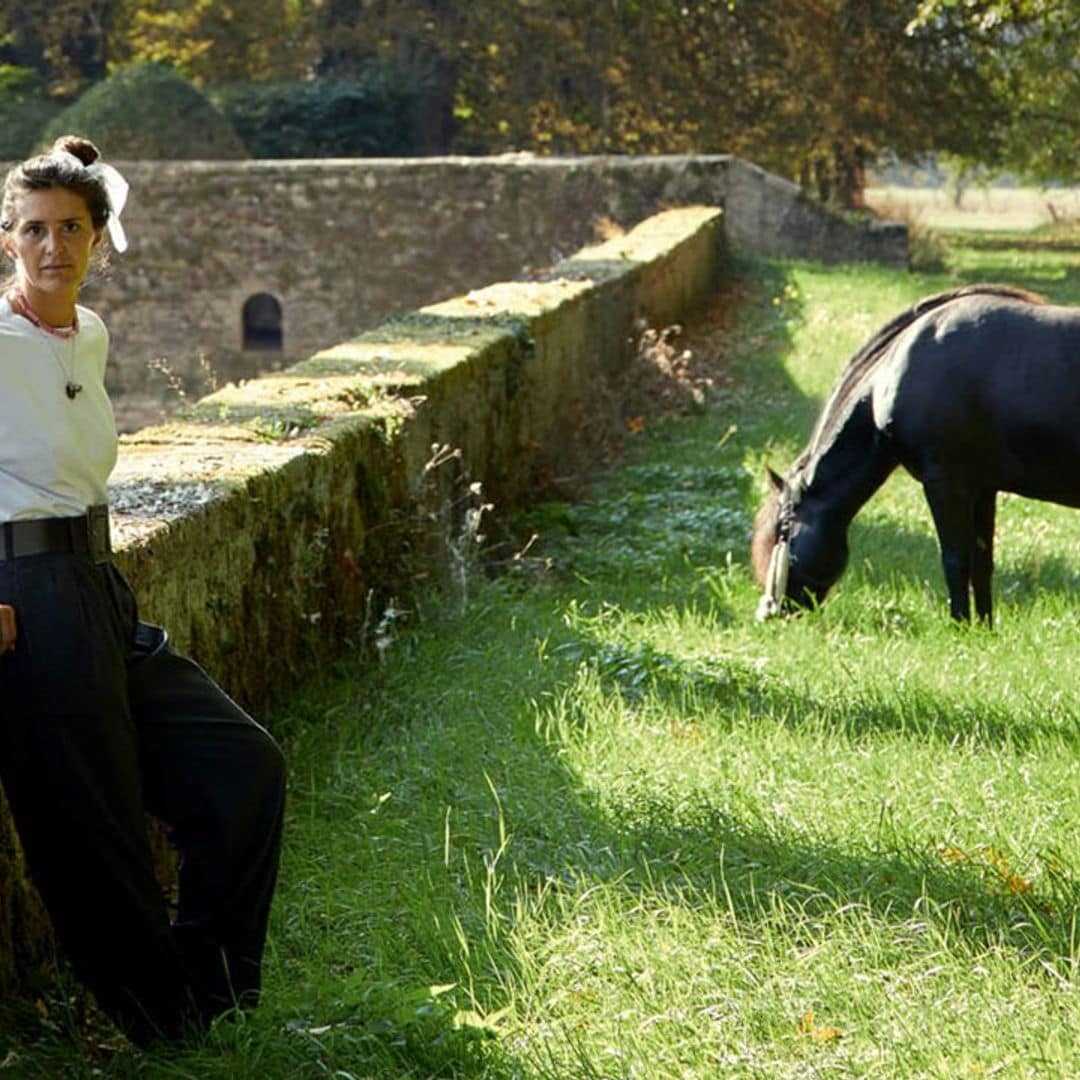 Victoria Botana de Beauvau-Craon, la nieta de María Cristina Patiño y Borbón, duquesa de Dúrcal, nos abre las puertas del castillo de Haroué, hogar de su familia desde hace trescientos años