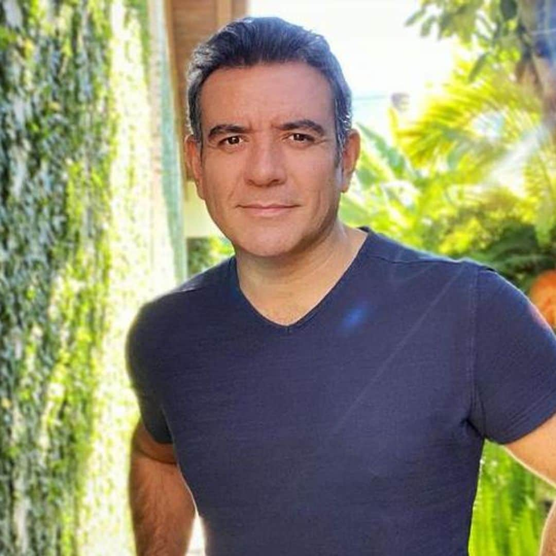 Héctor Sandarti emociona a sus fans con su regreso a la televisión