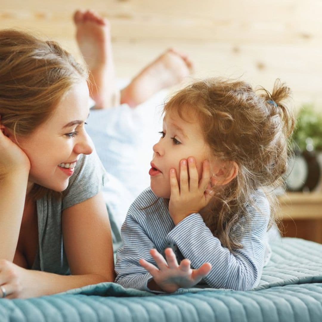 ‘Mi hijo ha empezado a tartamudear, ¿qué debo hacer?’