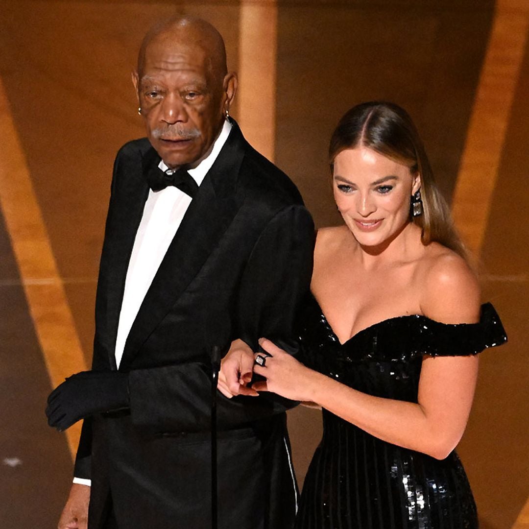 ¿Por qué llevaba Morgan Freeman un solo guante en la gala de los Oscar?