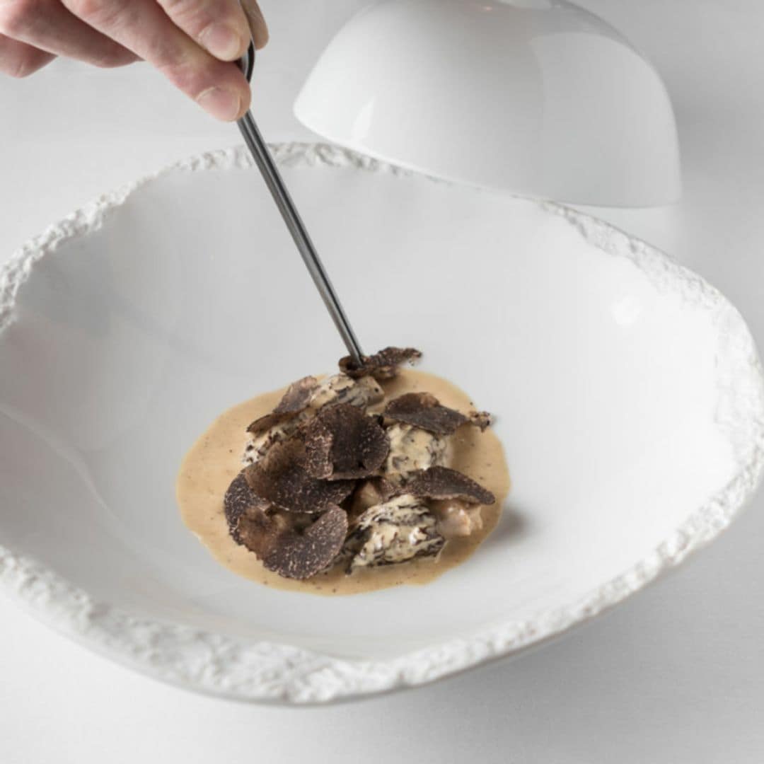 Plato del restaurantes Can Bosch, con una estrella Michelin, en Cambrils, Costa Daurada