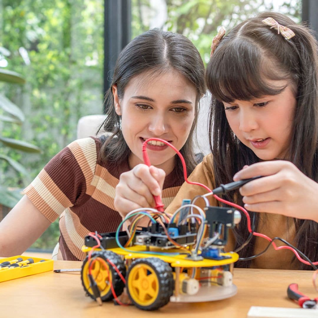 Esta Navidad regala ciencia con los mejores juguetes STEM para niños