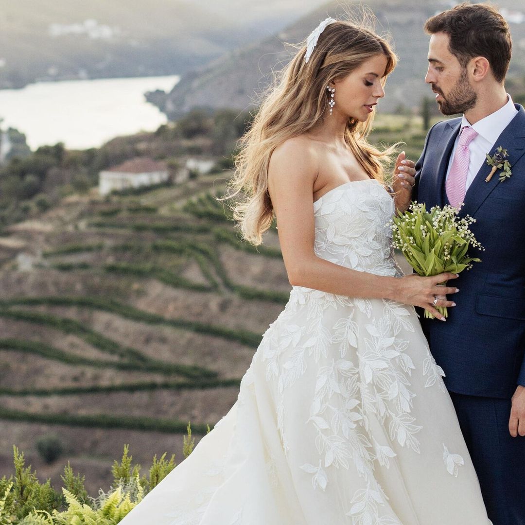 Sorpresa en dos bodas ‘rivales’: el futbolista Bernardo Silva (Manchester City) se casa con Ines Degener, que ha lucido el mismo vestido que Edurne