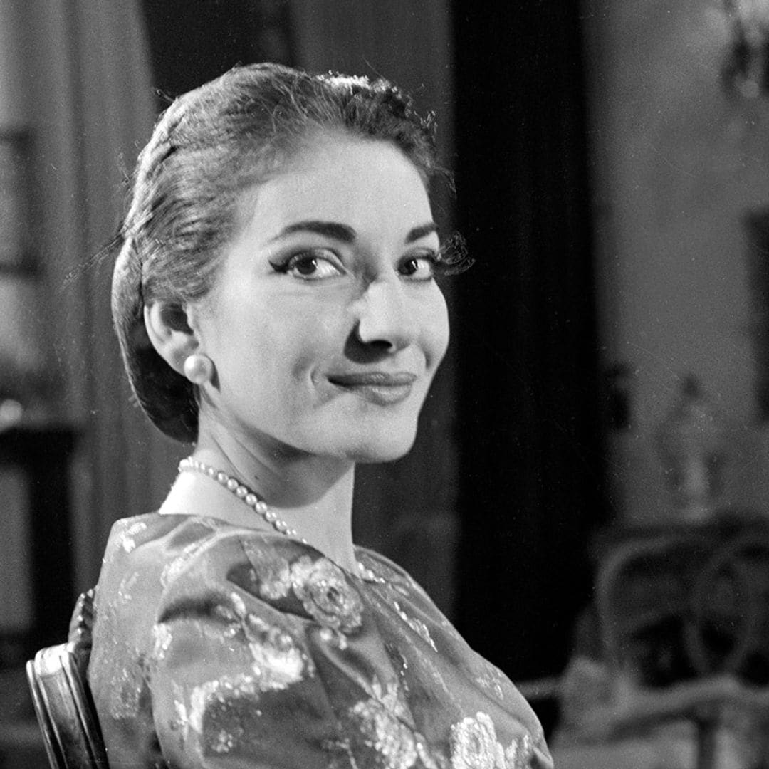 Así fue la tormentosa vida personal de María Callas que llega al Festival de Venecia en la piel de Angelina Jolie