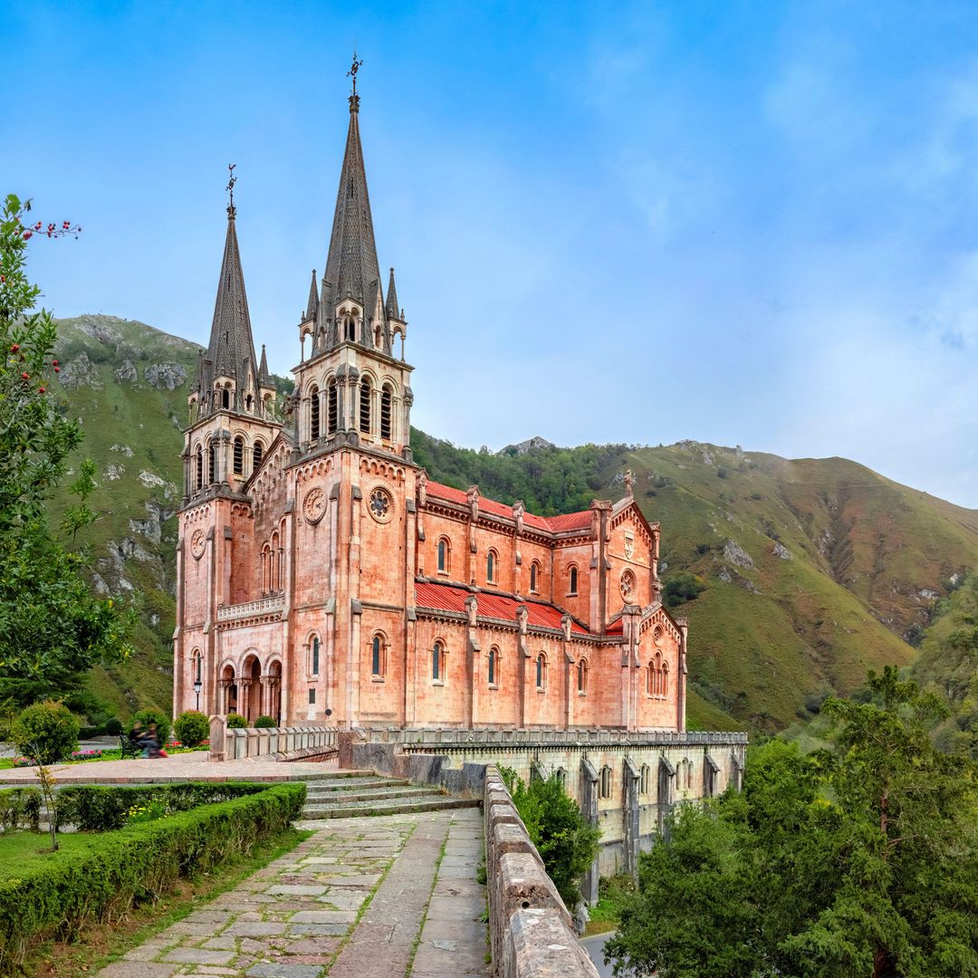 Basílica de Santa María la Real de Covadonga, Asturias